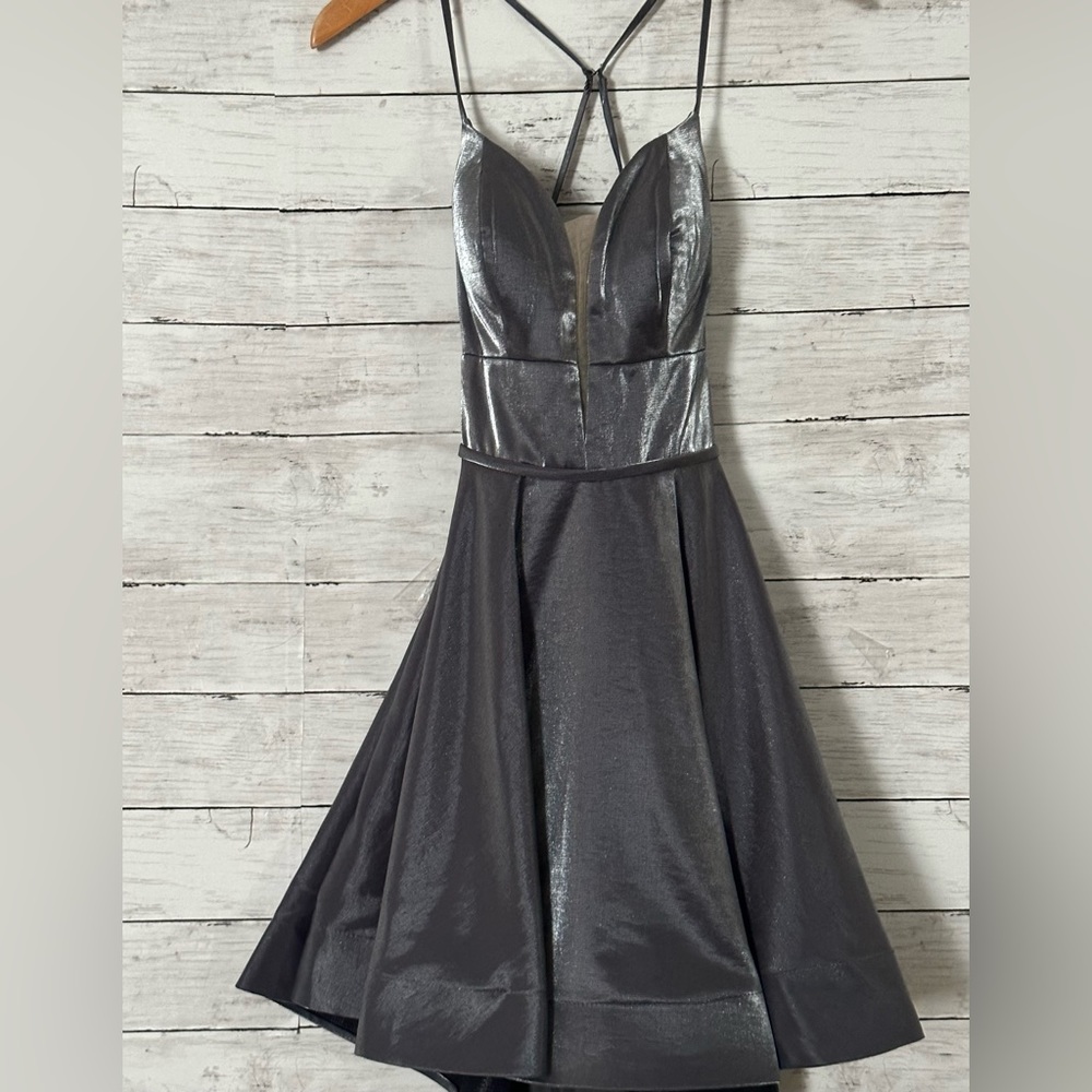 La Famme Dress Size 0 - Picture 5 of 9